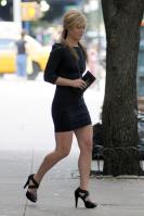 10149_Julia_Stiles_Out_and_about_in_NY_August_13_2011_04_122_135lo.JPG